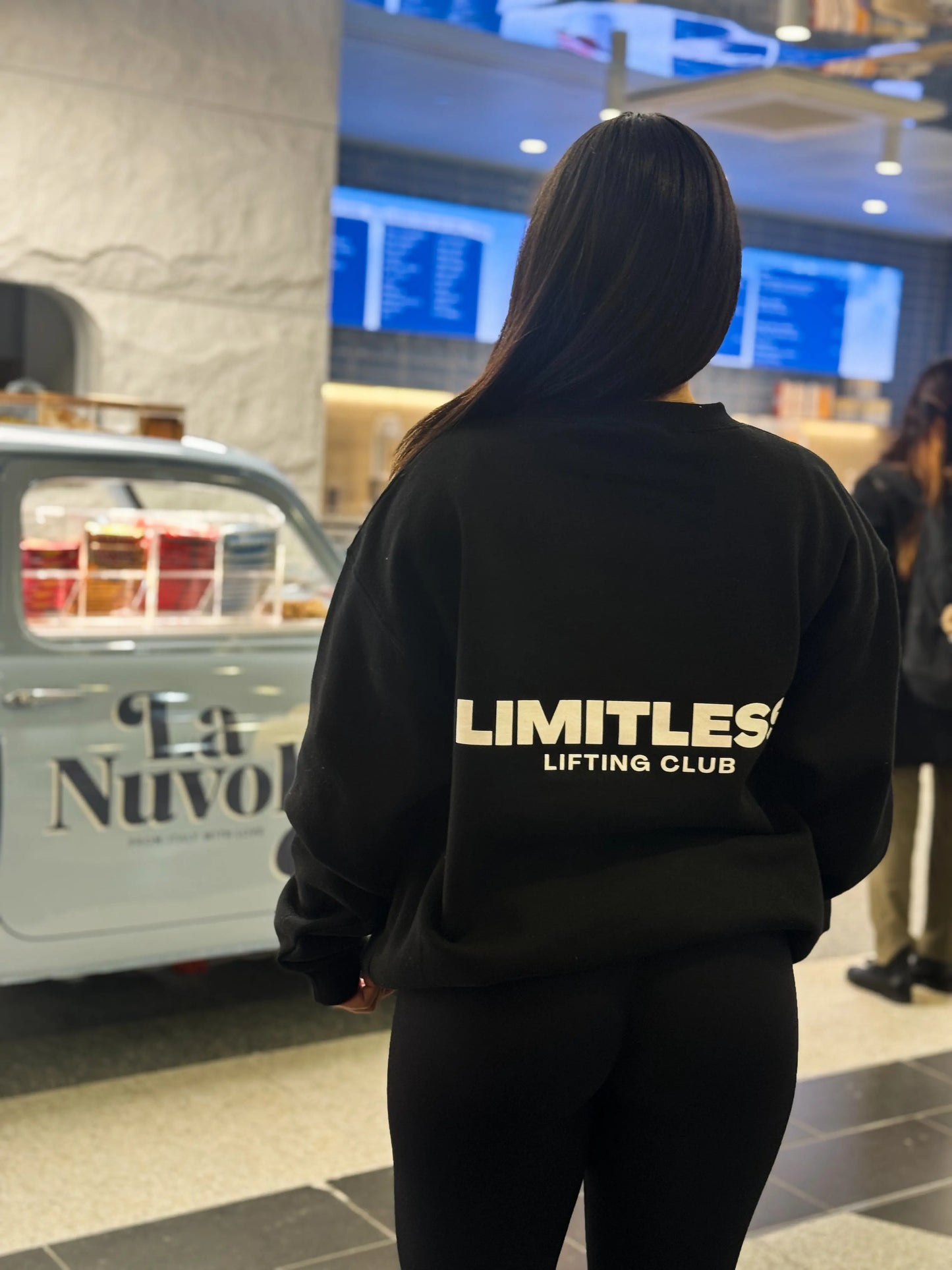 ‘LIFTING CLUB’ CREW NECK