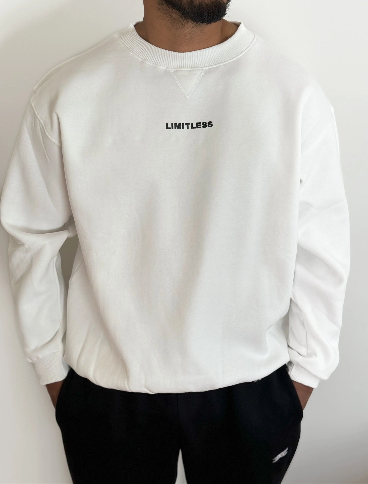‘LIFTING CLUB’ CREW NECK